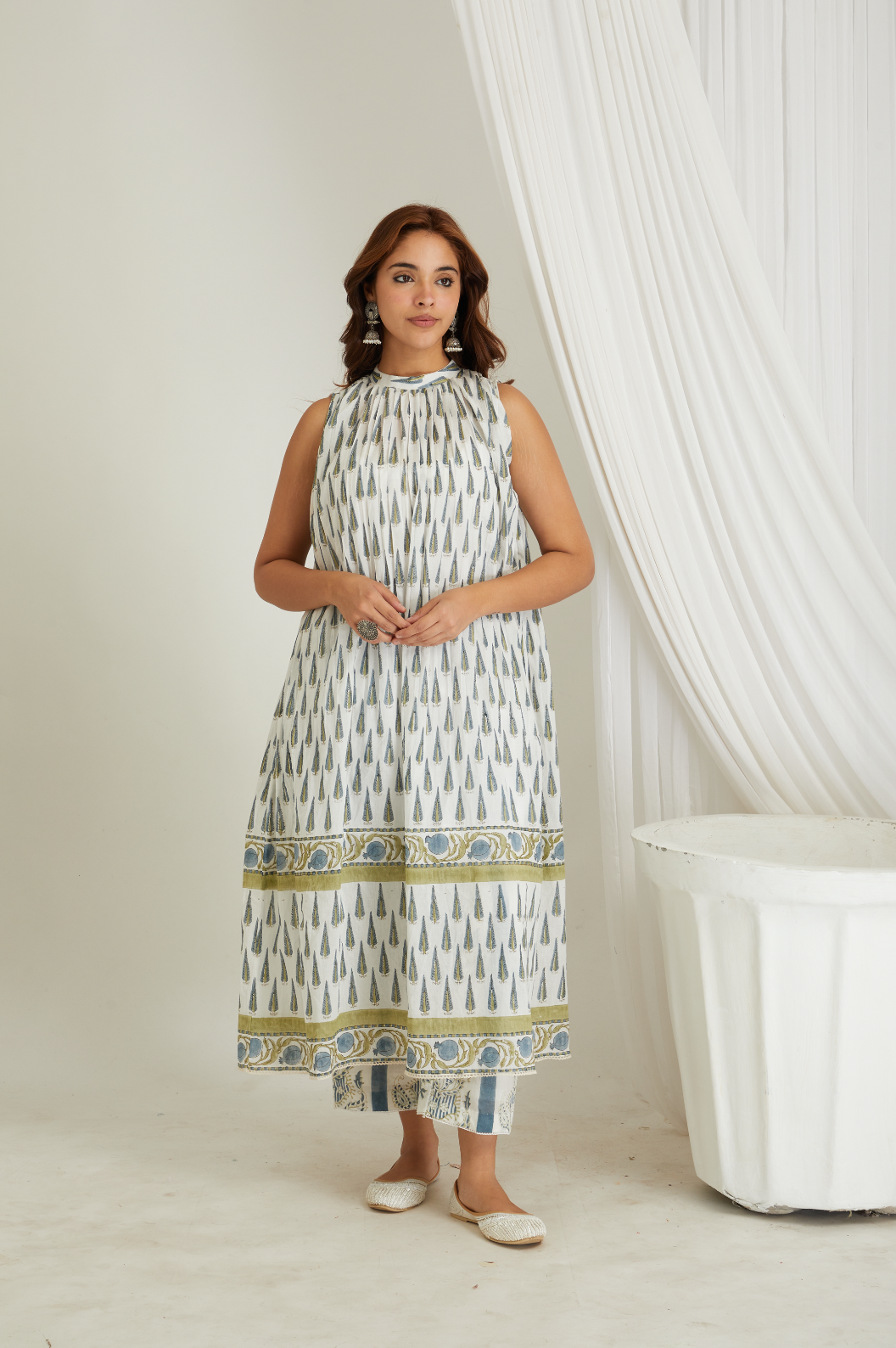 RAYA HAND BLOCK PRINTED ANAR PLEATED KURTA SET