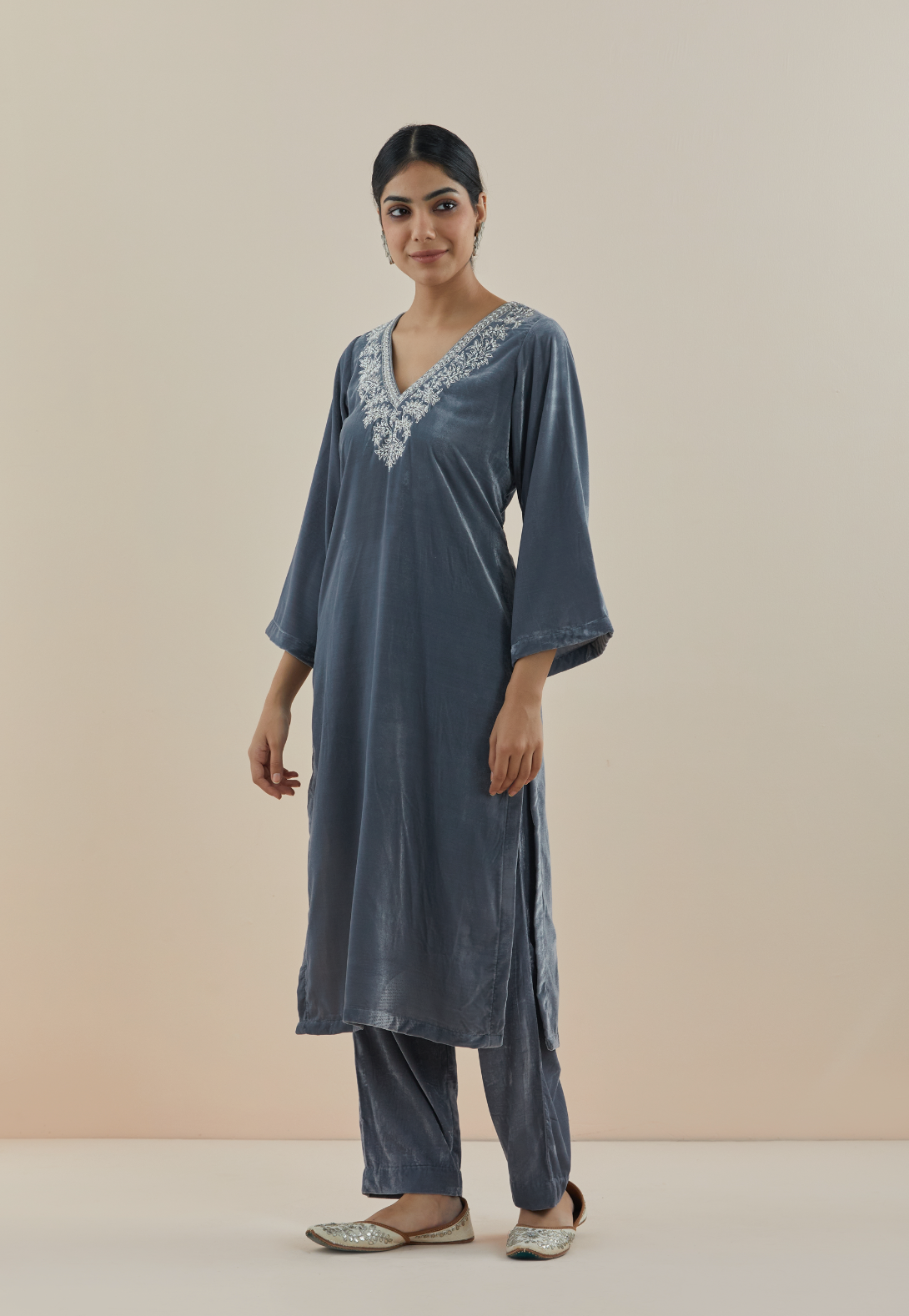 Smoke Grey Pearl Hand Embroidered Velvet Kurta